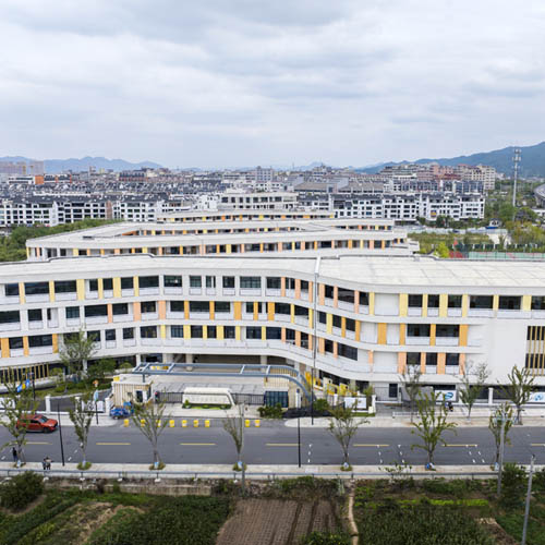 方巖新區(qū)小學(xué)